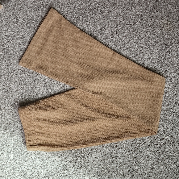 Stretchy flare leg pant - Picture 2 of 4